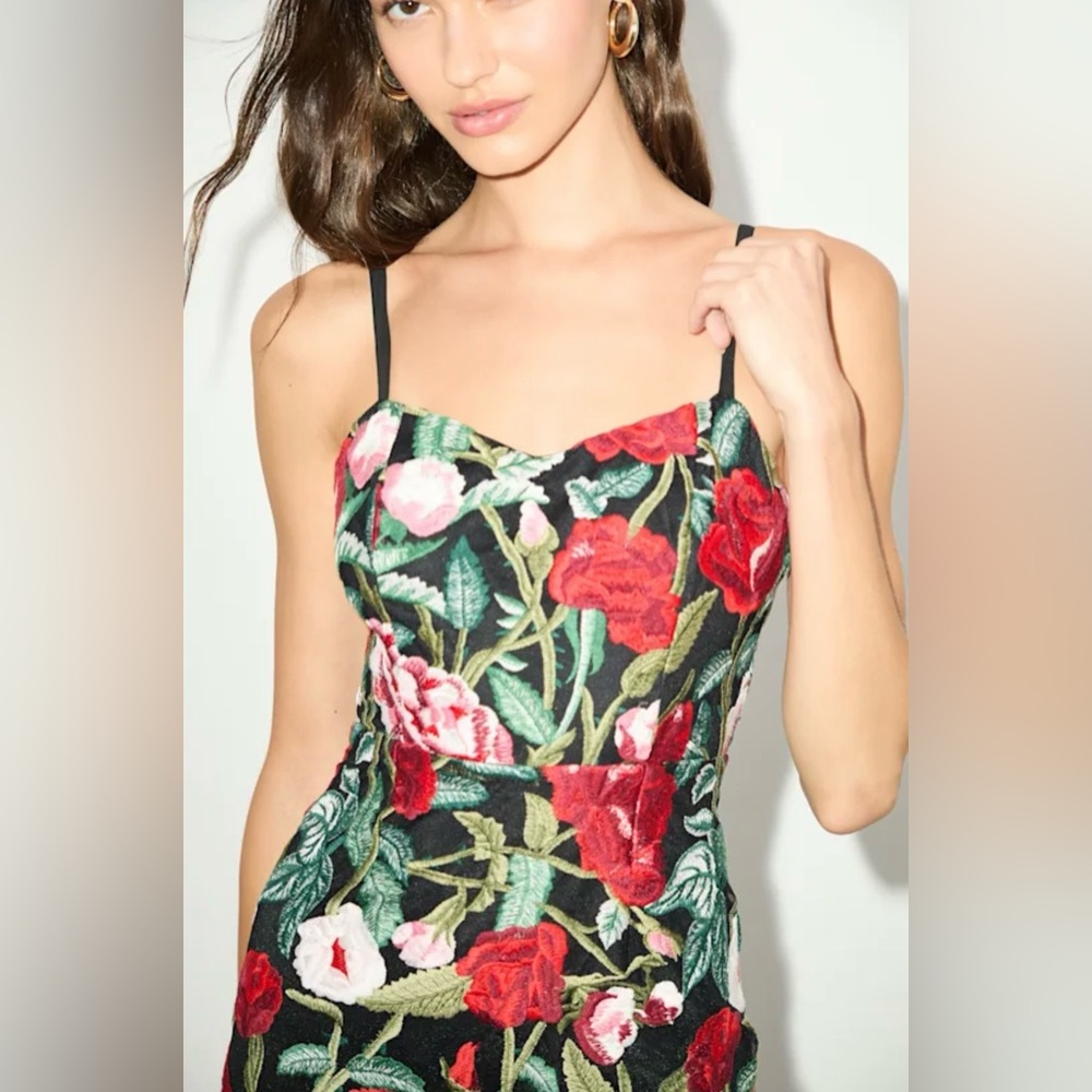 Lulus Notorious Refinement Embroidered Midi Dress XS NWT - Picture 3 of 6